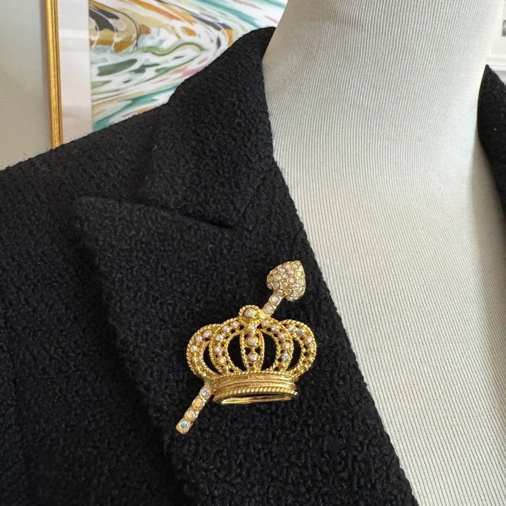 Vintage Gold Sparkly‎ Aurora Borealis Crown Pin Brooch, Princess, Queen, Sparkly